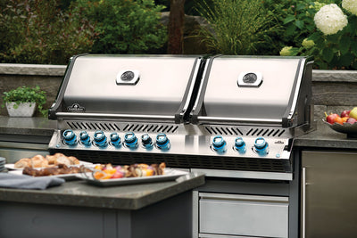 Napoleon Outdoor Kitchens