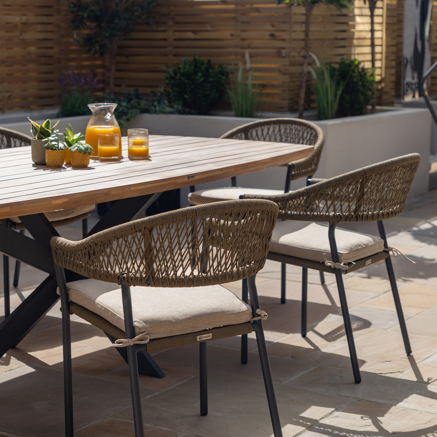 Bali 8 Seat Oval Dining Set by Maze Rattan. GardenBox Price £2149