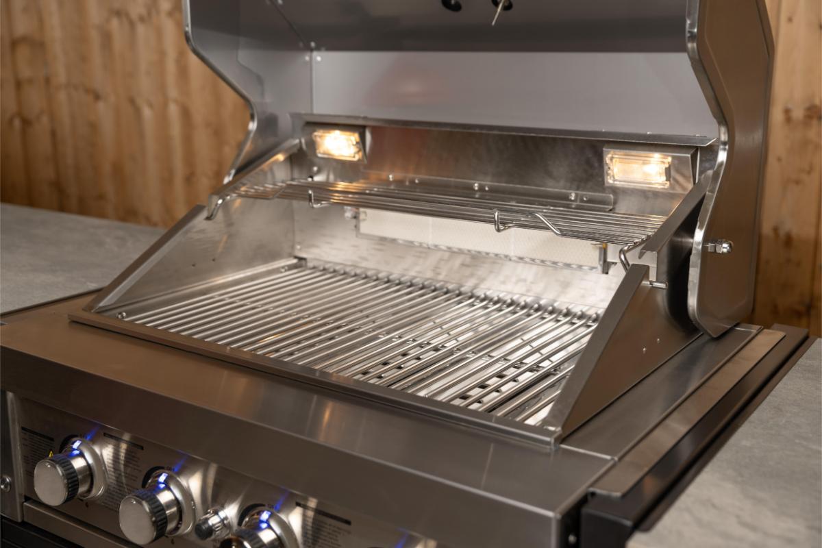 Spitfired Outdoor Kitchen 850 with Gas BBQ